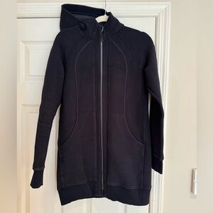 Size 6 - black, zip-front heavy sweatshirt / jacket w/ a hood pockets & thumbs